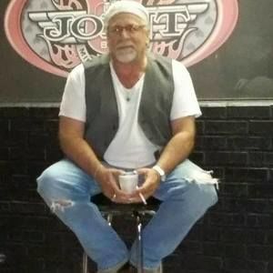 Meet your Posher, Lewis